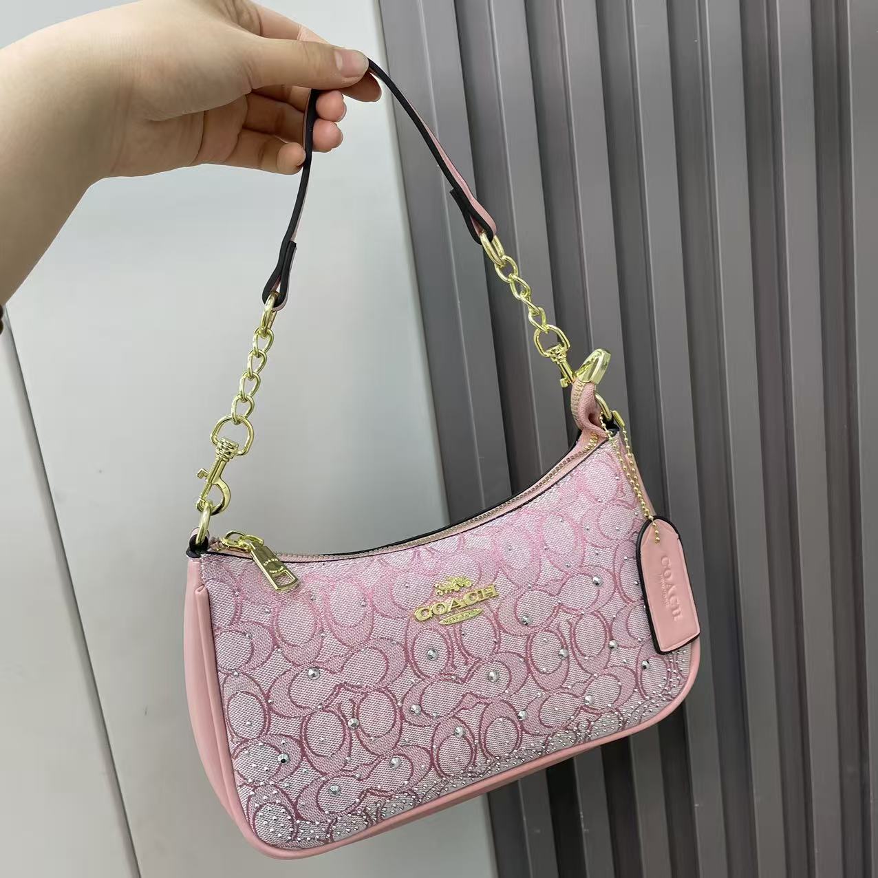 Coach Bags 3 for Only $90-Coupon code: coach90 - cnluxepick