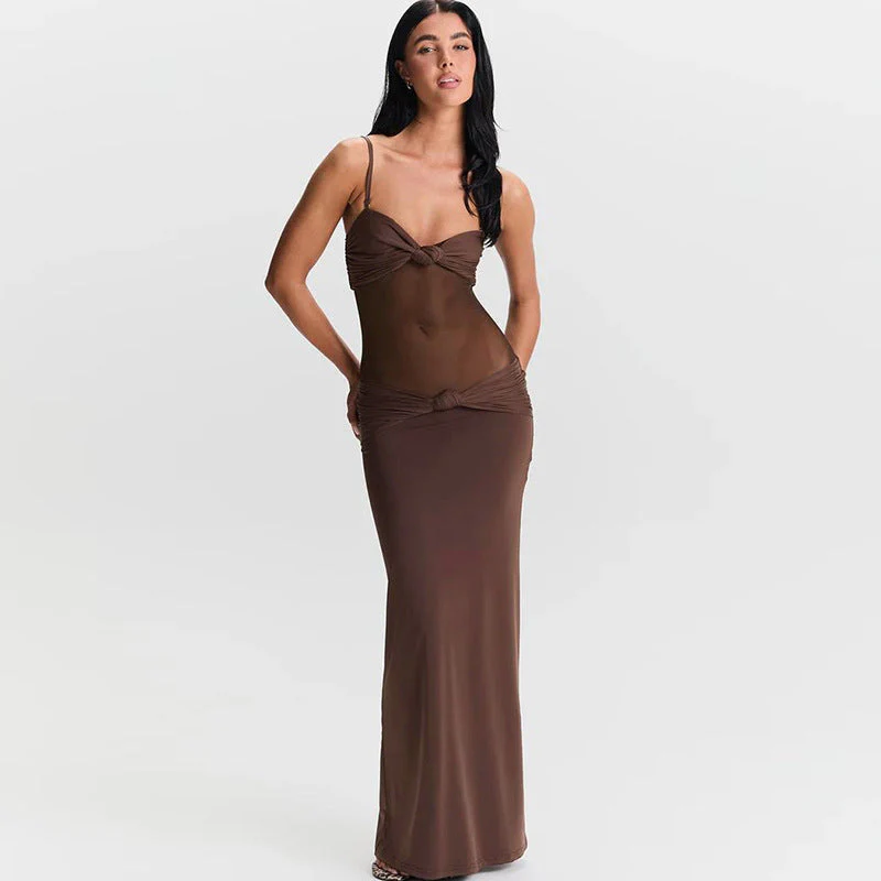 Elegant Bodycon Maxi Dress with Sweetheart NecklineClistos