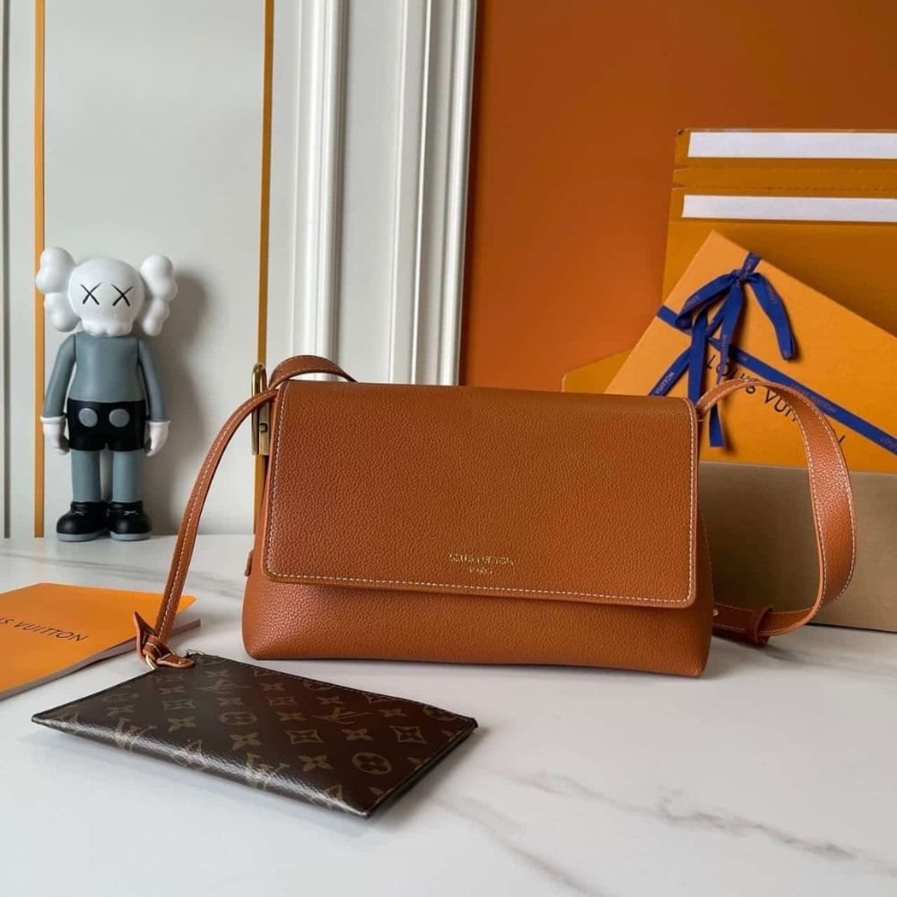 Louis Vuitton Low Key Messenger Brown 11.8 Inches M13151