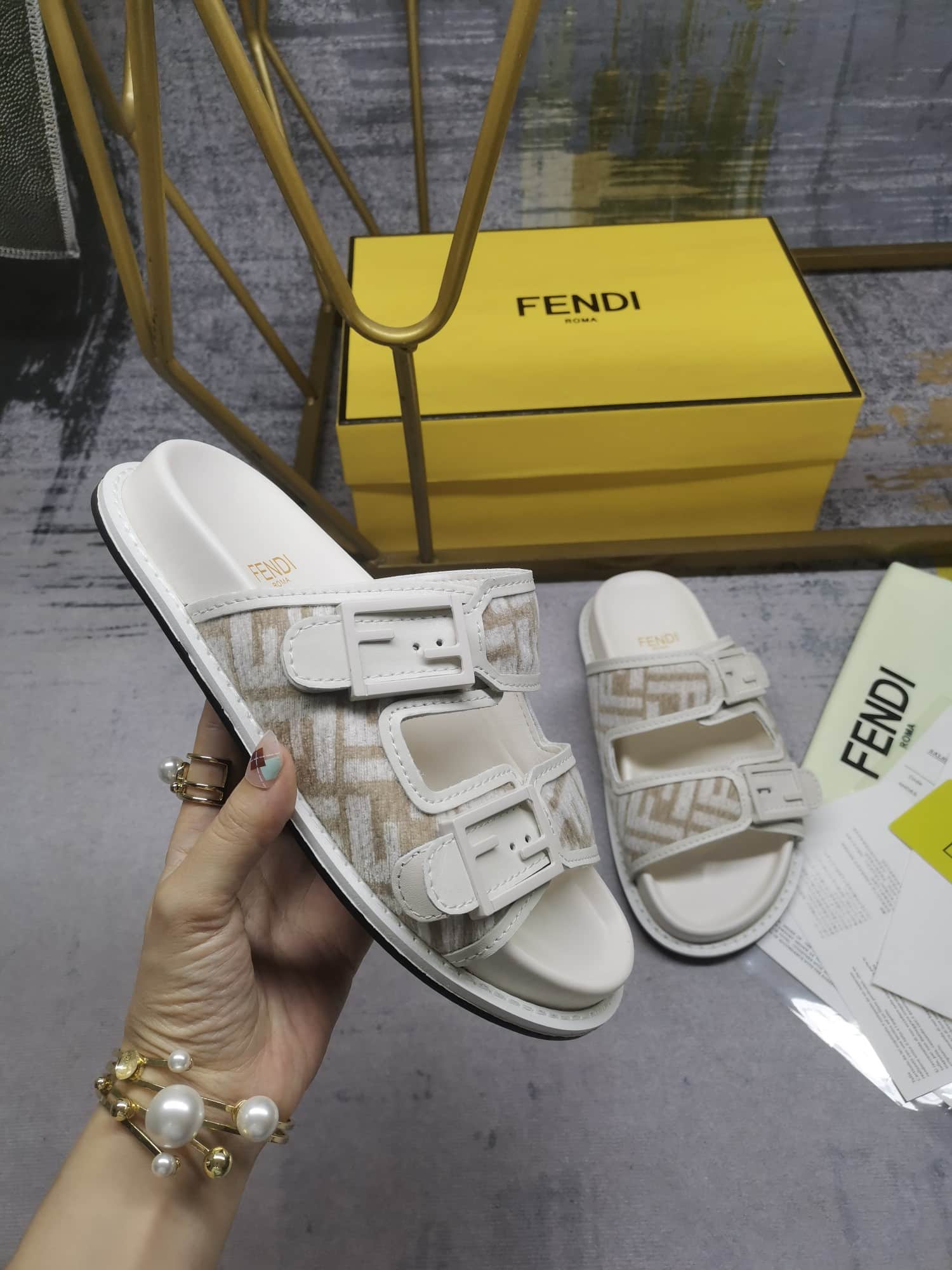 Fendi Feel Dove Grey Ff Chenille Slides White