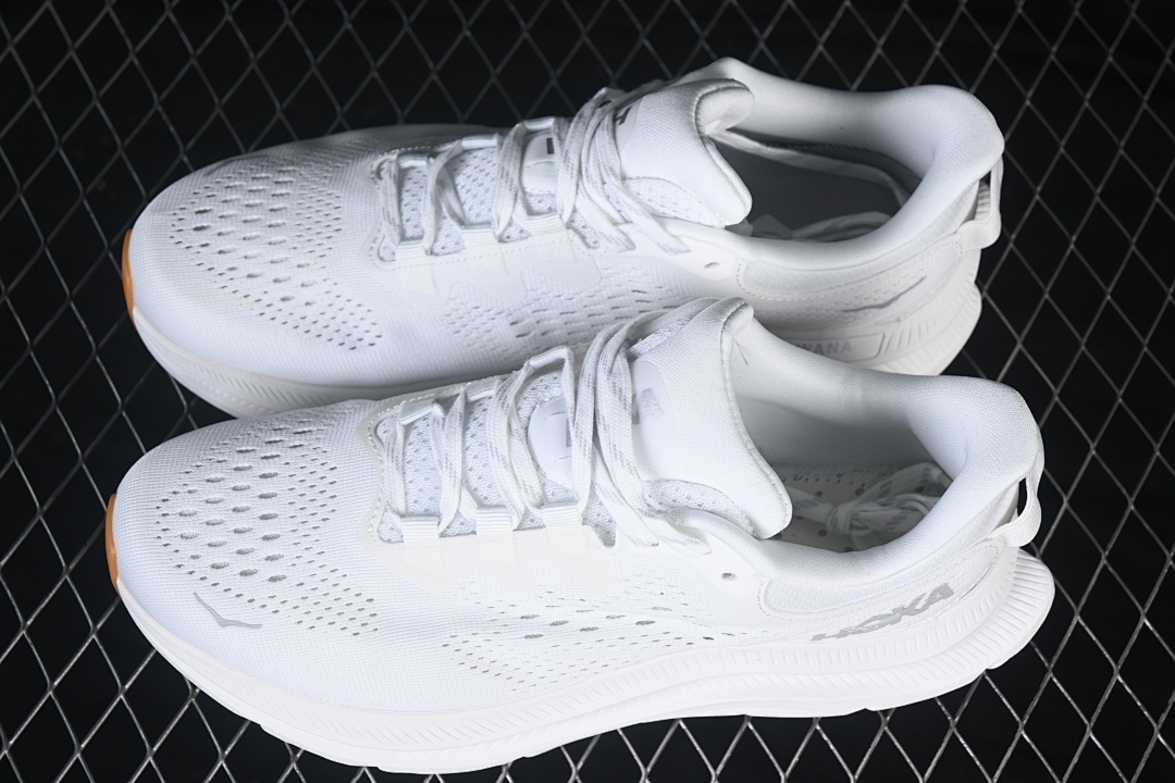 HOKA One One Kawana 2
