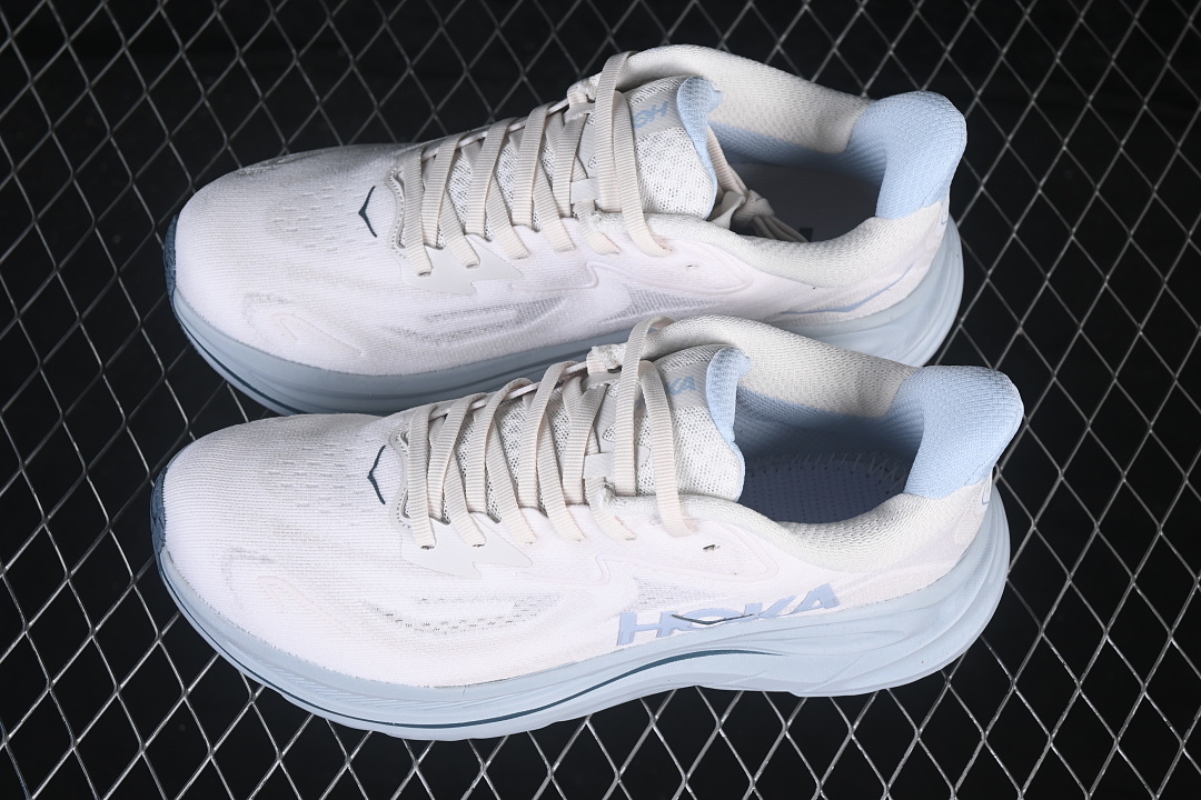 HOKA One One Clifton 10 Running Shoes