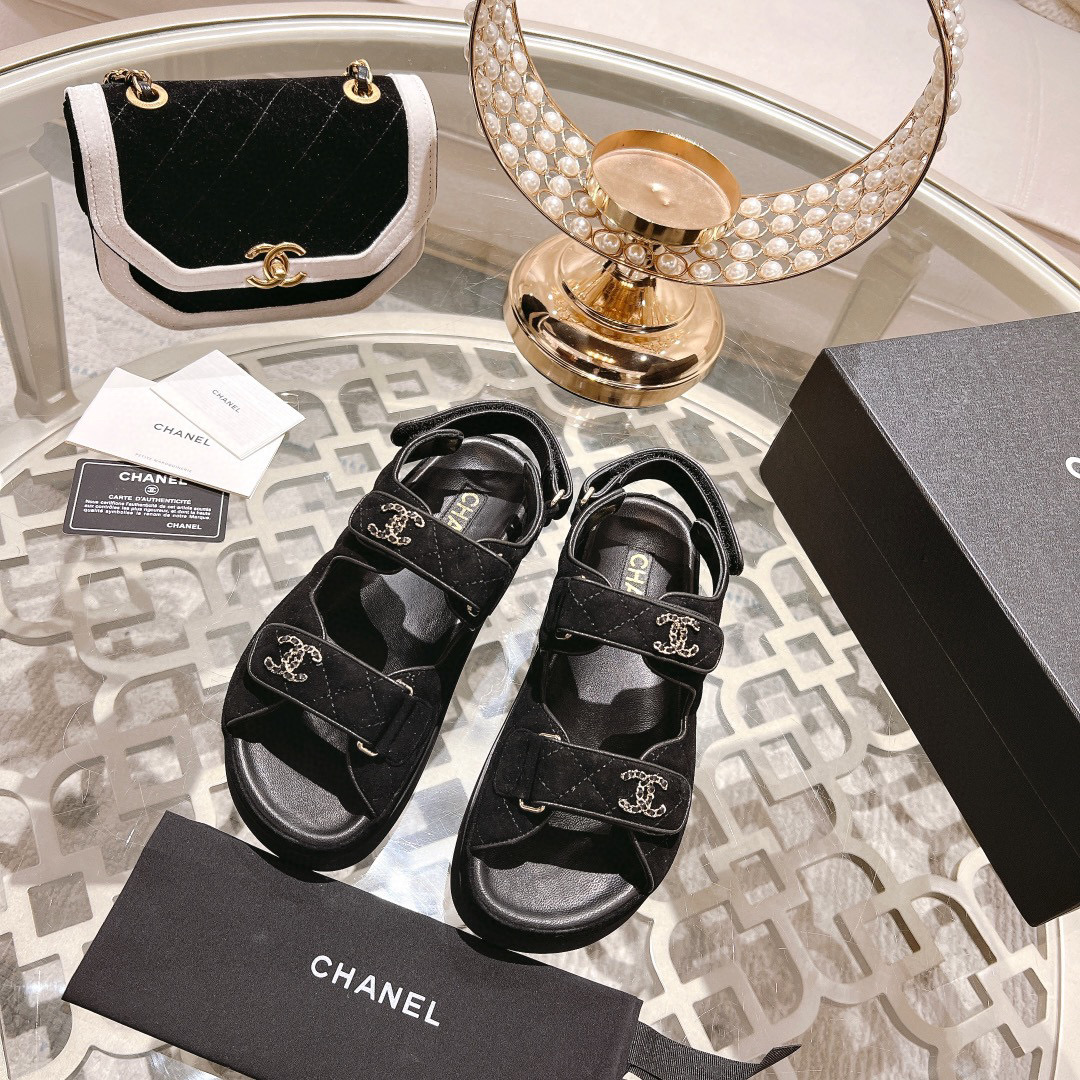 Chanel  Everything Fits Comfortably Hook And Loop Fasteners Sandals Slide