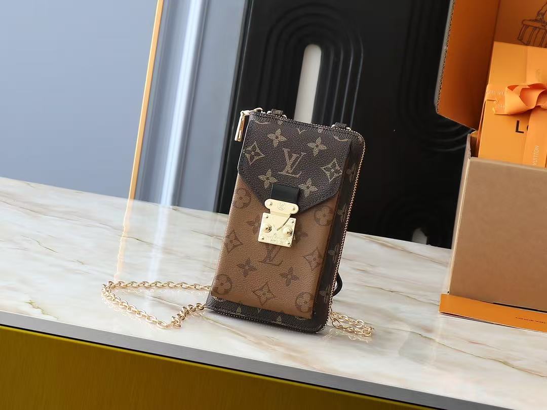 Louis Vuitton Monogram Phone Bag - cnluxepick