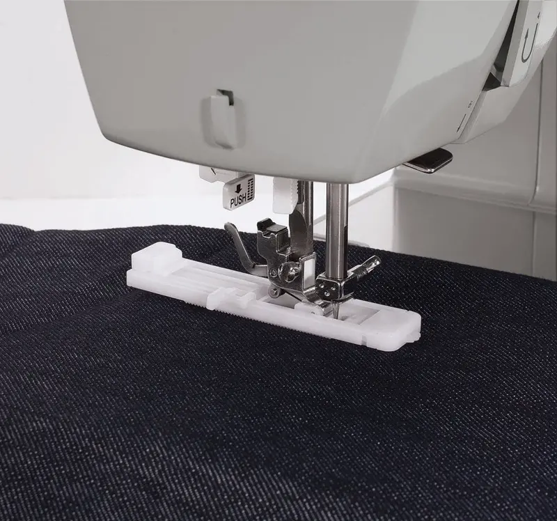 SINGER Heavy Duty 4423 Mechanical Sewing Machine – Durable All-Purpose Model