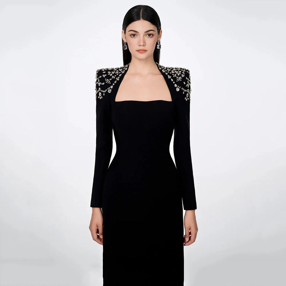 Elegant Square Neck Diamond Maxi DressClistos