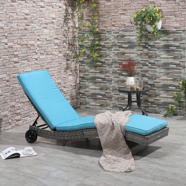 Outsunny Outdoor PE Rattan Patio Chaise Lounge Chair with 5 Backrest Angles and 2 Wheels for Easy Movement,Grey
