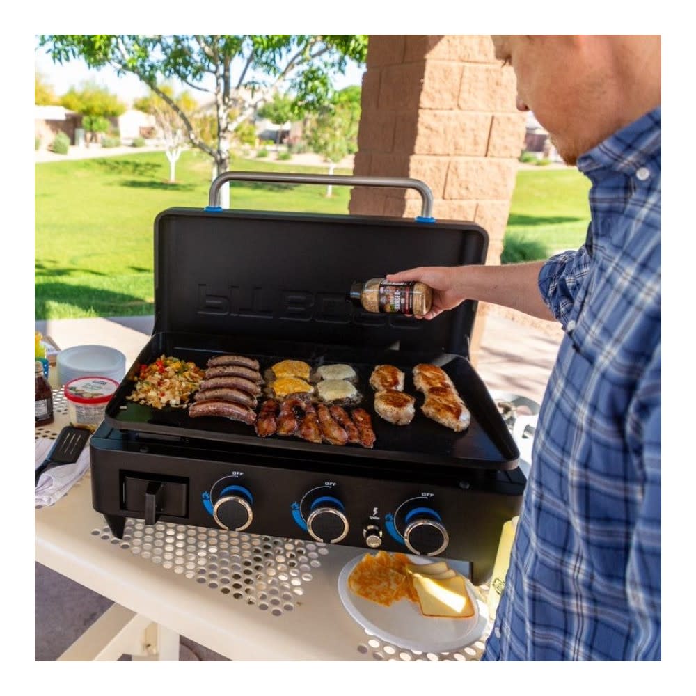 Pit Boss Griddle Propane Gas 3 Burner Ultimate Lift Off;