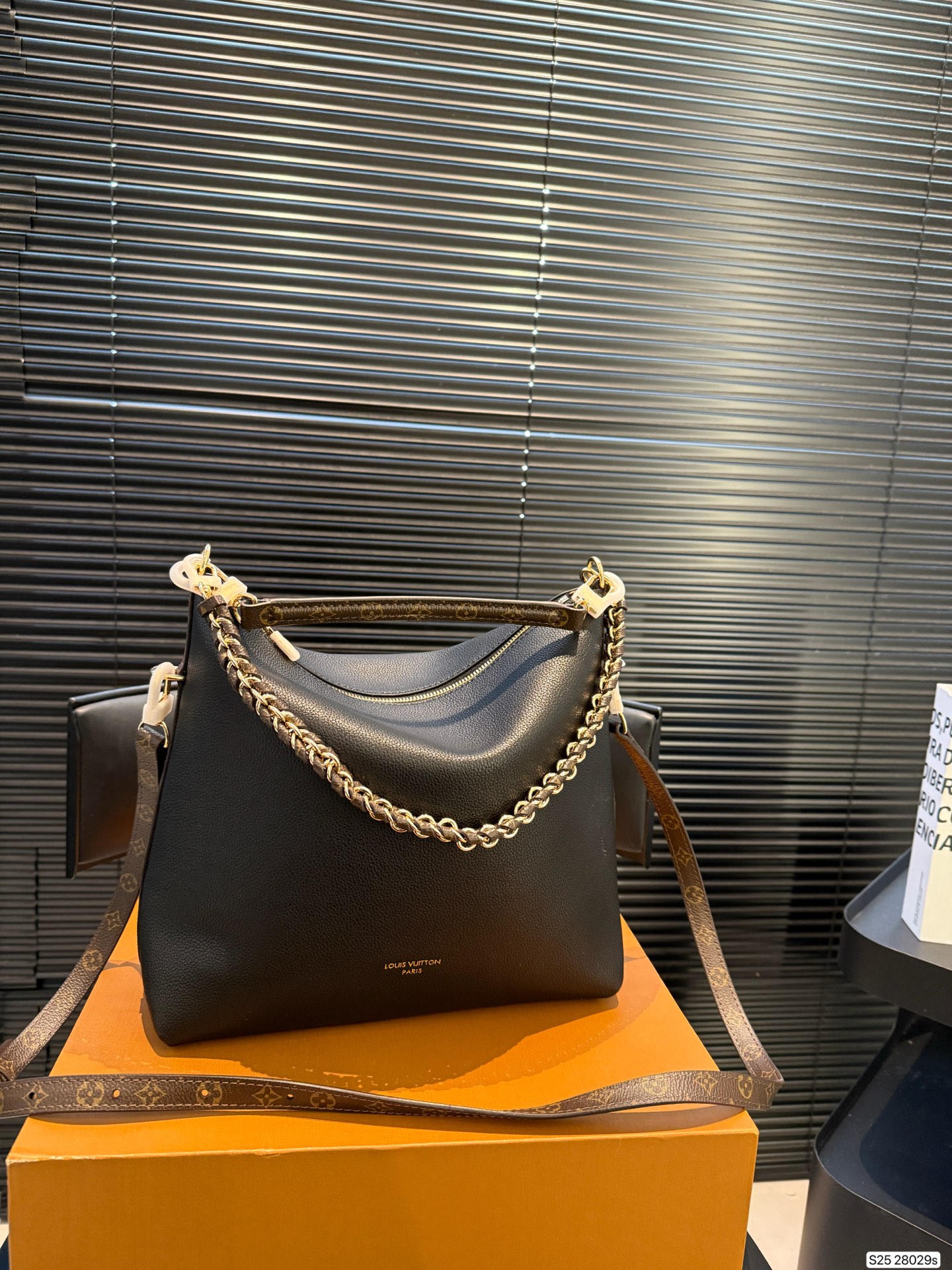 LV Multipass Shoulder Bag - cnluxepick