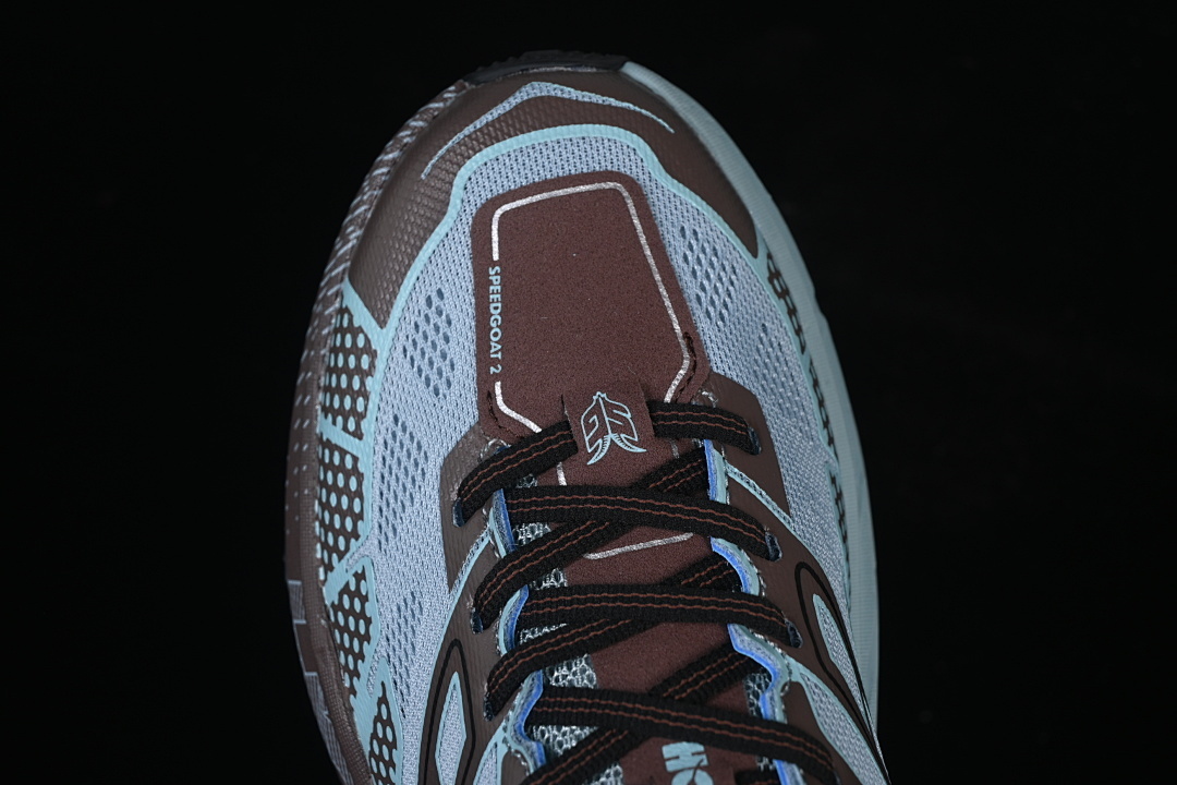 HOKA One One Speedgoat 2