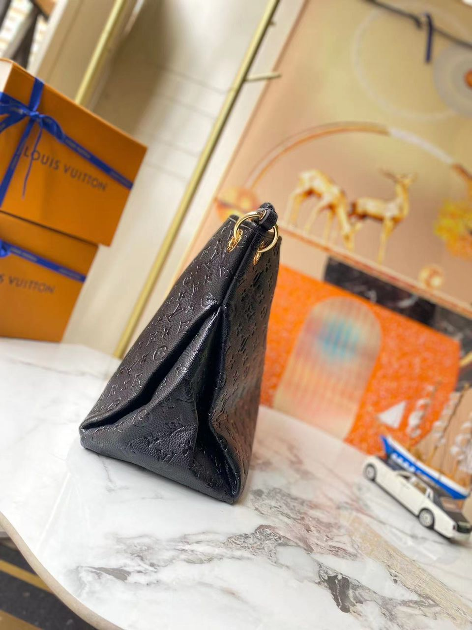 Louis Vuitton Melie Hobo MM 41cm/16.1in Monogram Empreinte Leather Black M57089 – Women