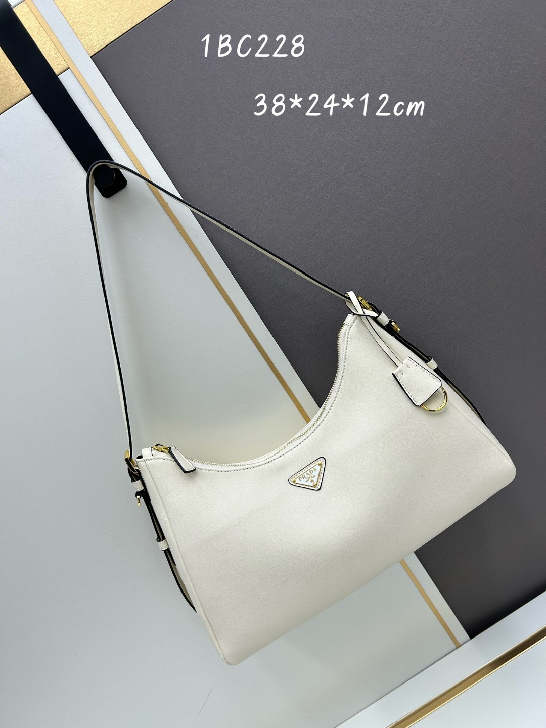 Prada medium Aimée shoulder bag - cnluxepick