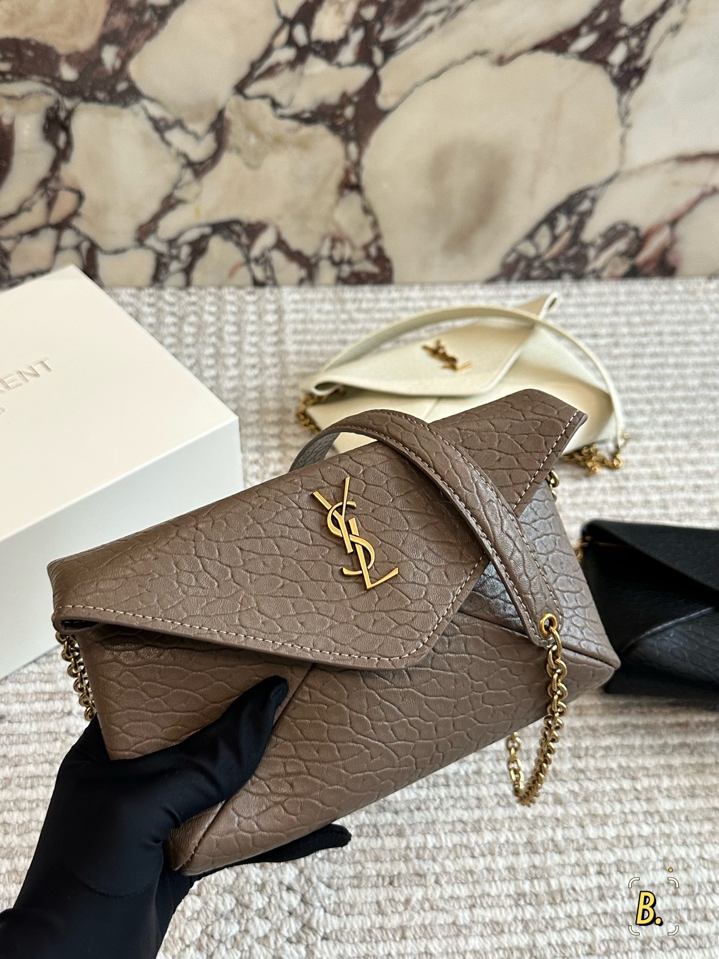YSL chain clutch bag - cnluxepick