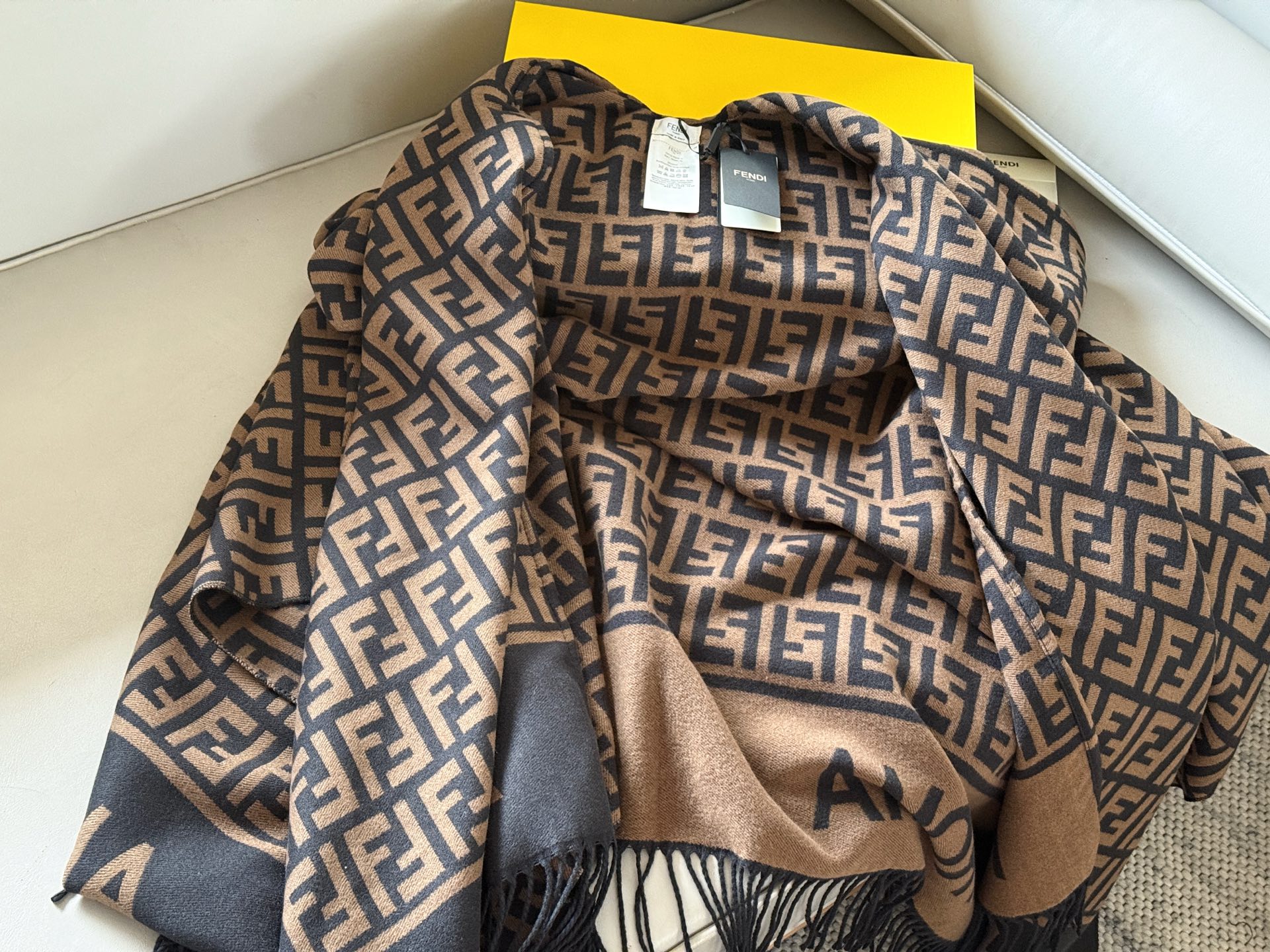 Fendi Double-Sided Jacquard Shawl/Cape - cnluxepick
