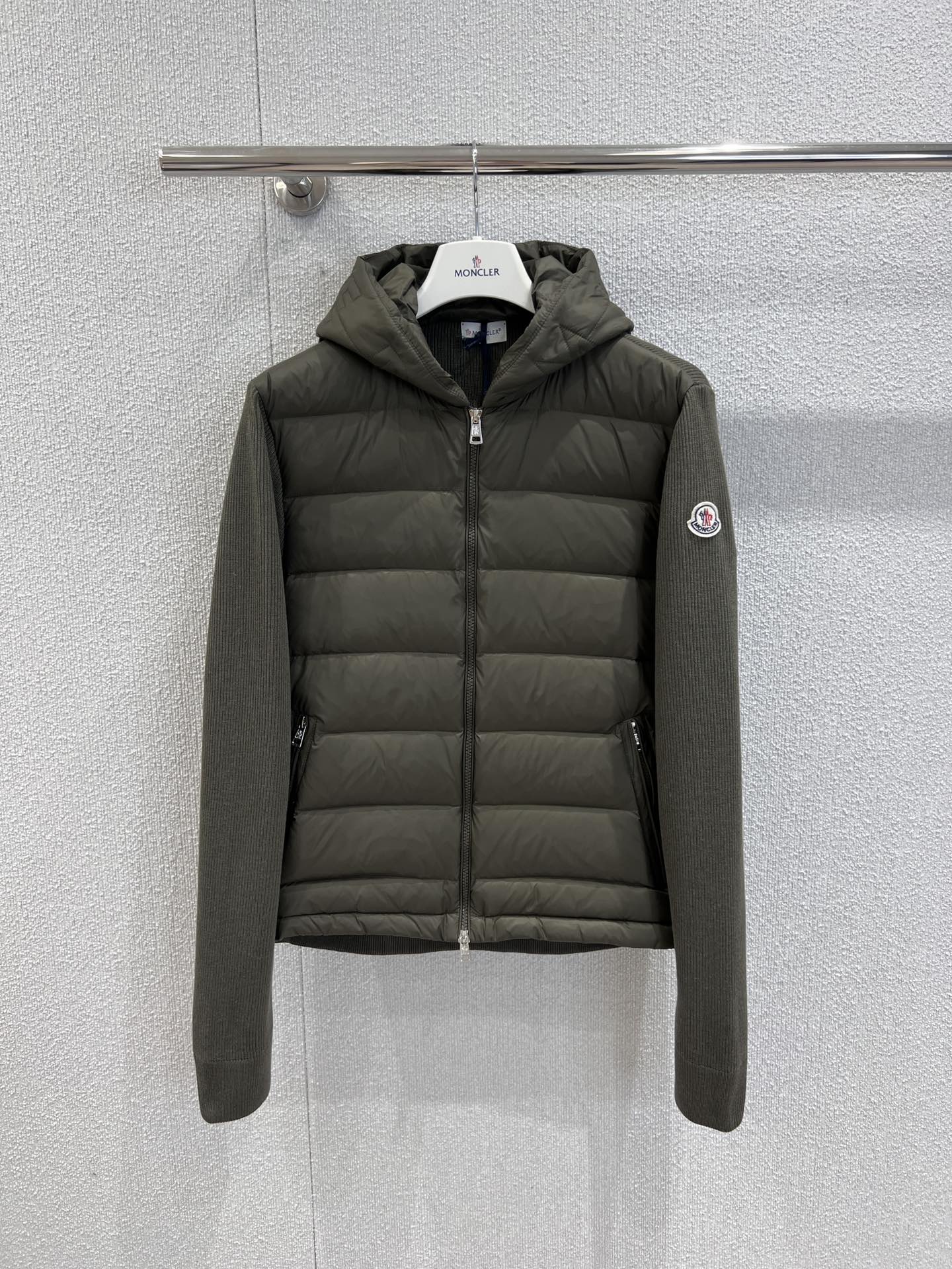 Moncler Lightweight Knit Paneled Hooded Zip-Up Down Jacket - cnluxepick