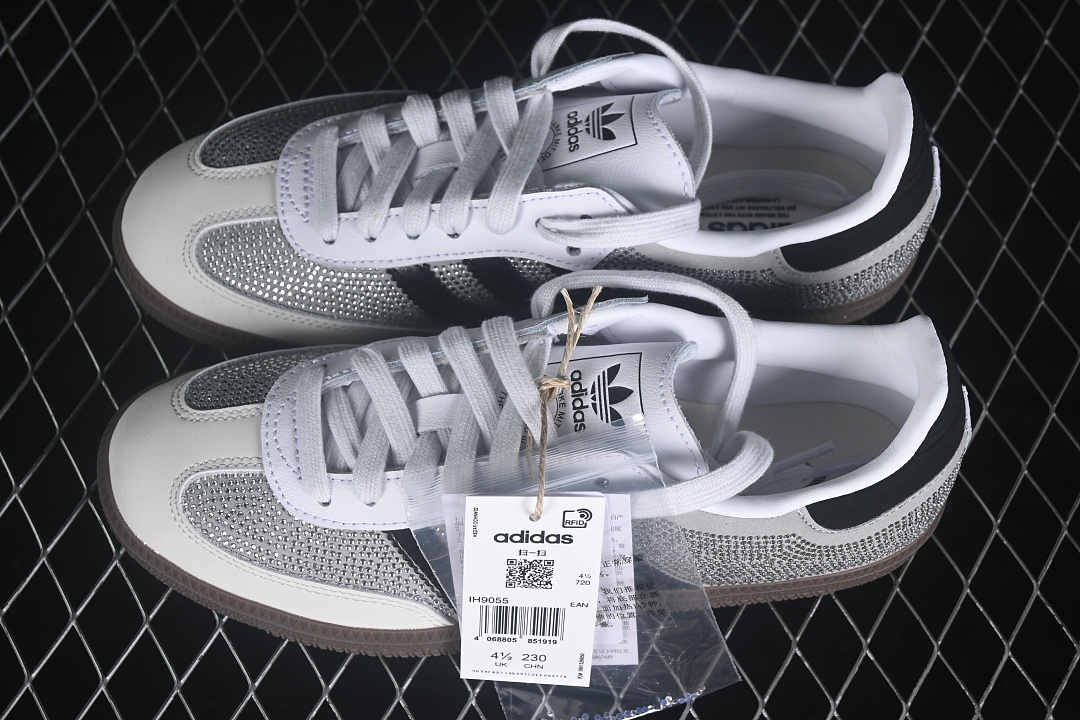 Adidas Clover Casual Board Shoes Dark Gray/Black IH9055