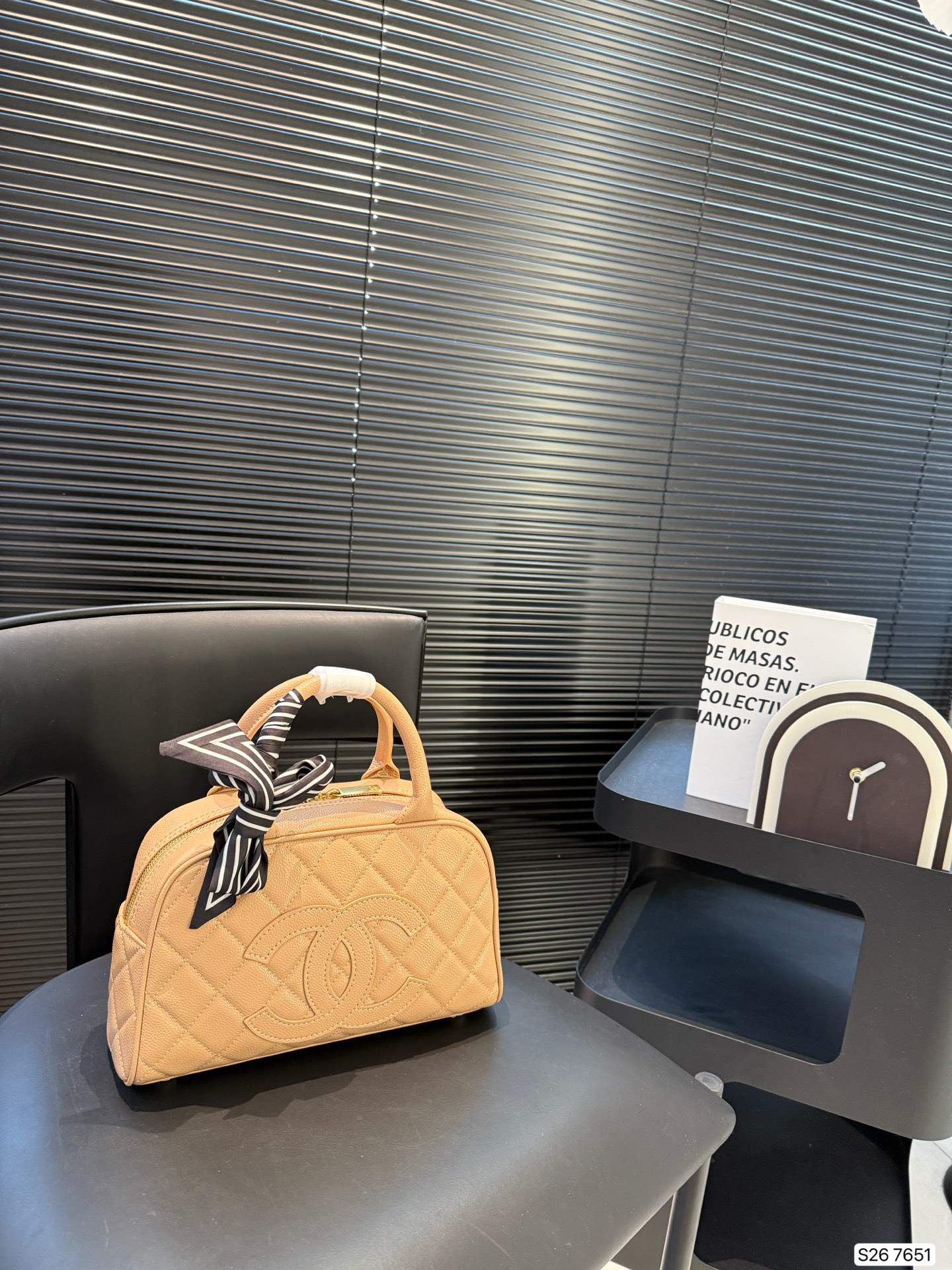 Chanel camera bag is fashionable and versatile - cnluxepick