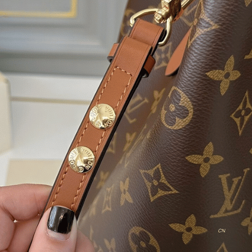 Louis Vuitton Néonoé Mm Monogram Caramel Brown 10.2 Inches M44887