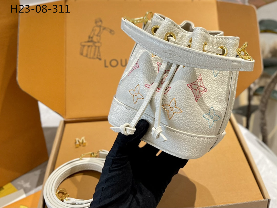 Louis Vuitton Nanoe Handbag White 16Cm M23088