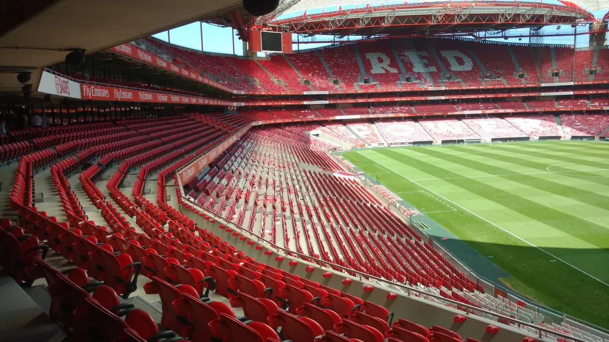 Benfica lança oficialmente a camisola do Benfica para 2026/2027