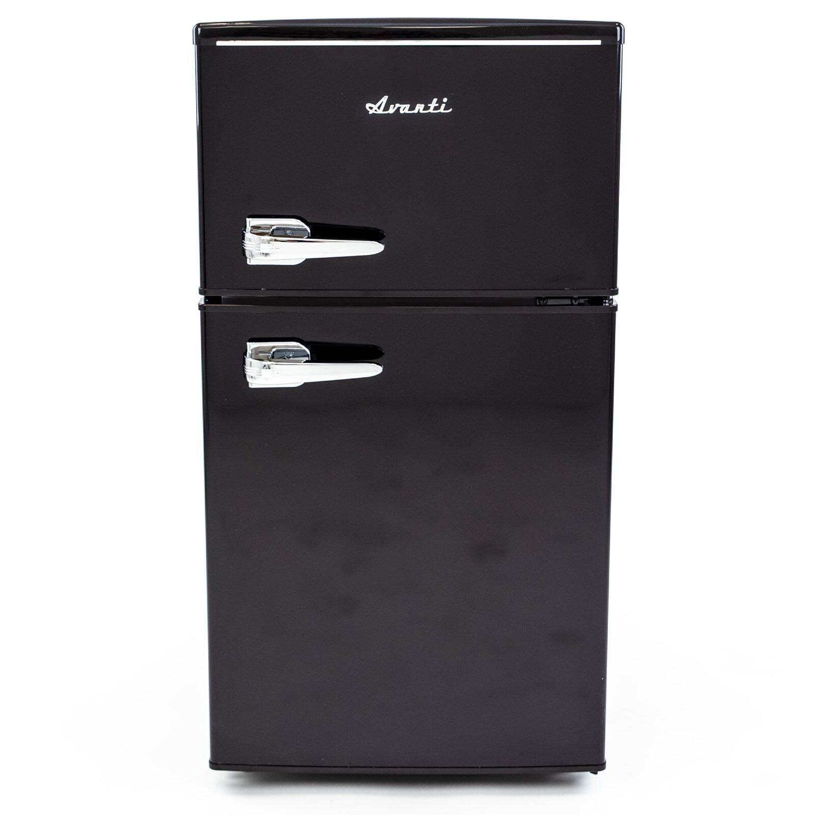 Avanti 3.0 Cu. ft. Compact Retro Style Refrigerators - Seafoam Green