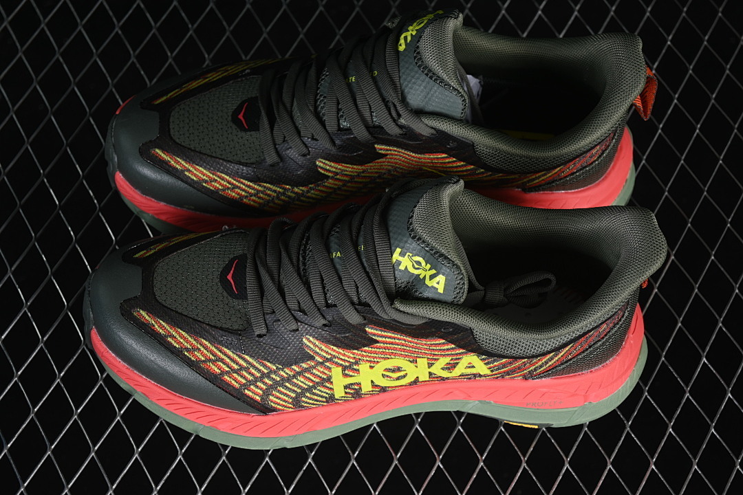 HOKA One One Mafate Speed 4