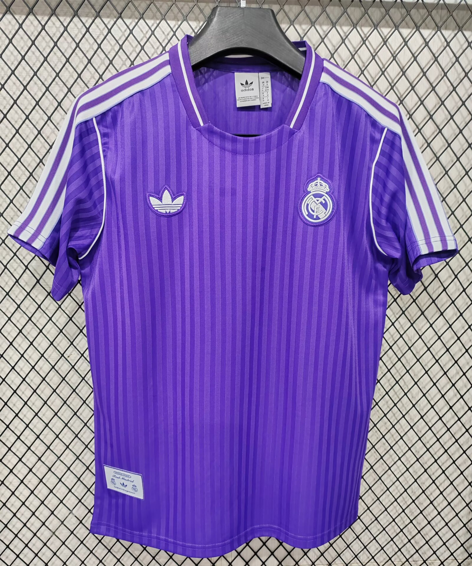 Real Madrid Icons Man Jersey 25/26
