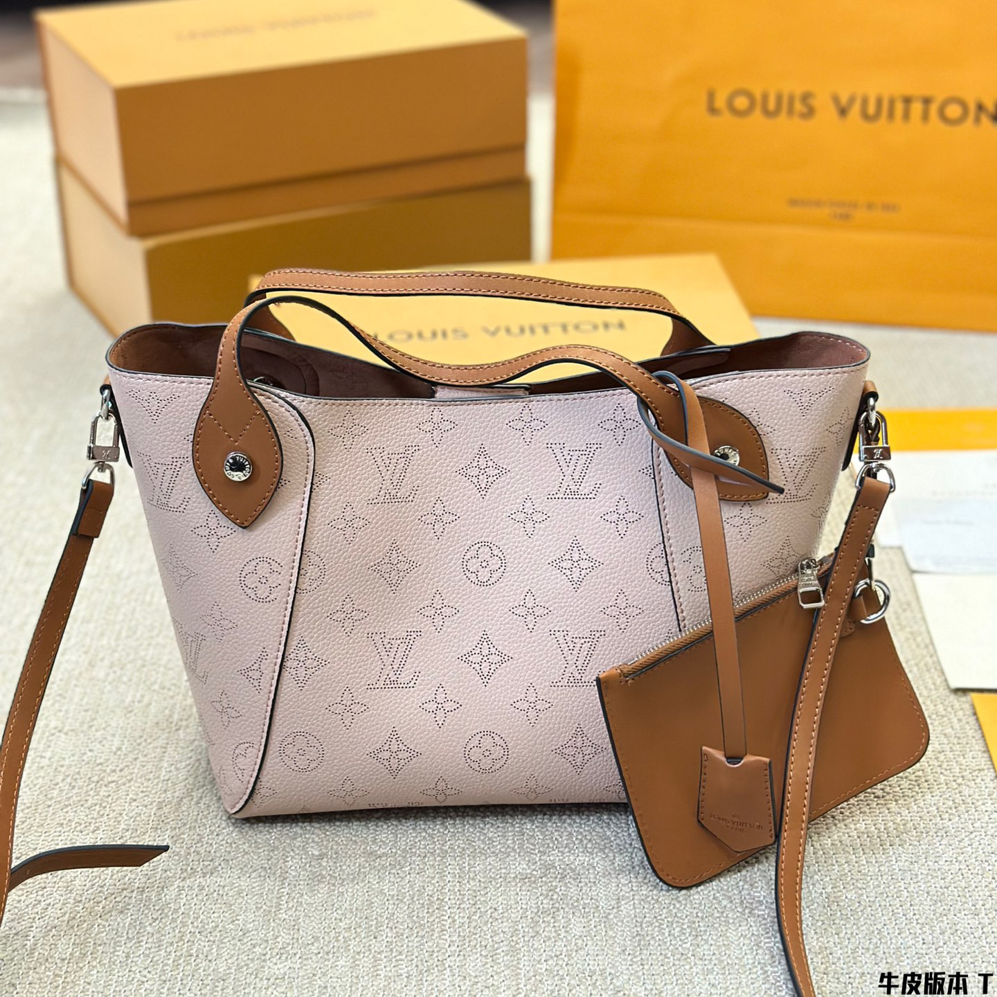 LV Pm Mahina Hina shoulder bag - cnluxepick