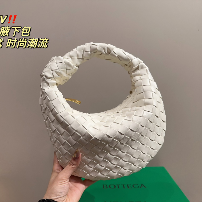 BV woven armpit bag handbag - cnluxepick