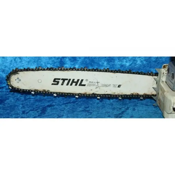 STIHL MS 271 Farm Boss Chainsaw – 50.2 cc, 2.6 kW Professional-Grade Gas-Powered Saw