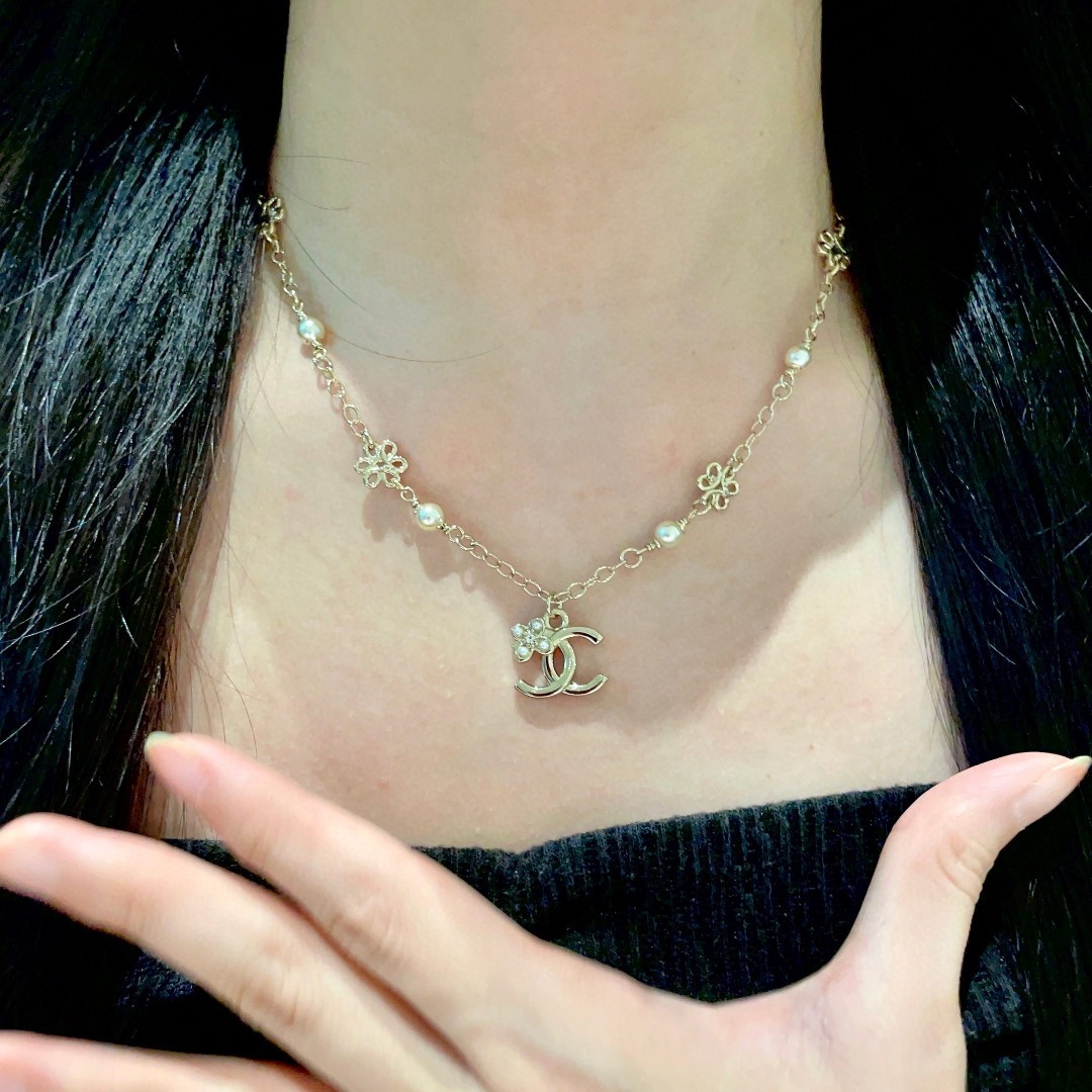 Chanel Pearl Double C Necklace - cnluxepick