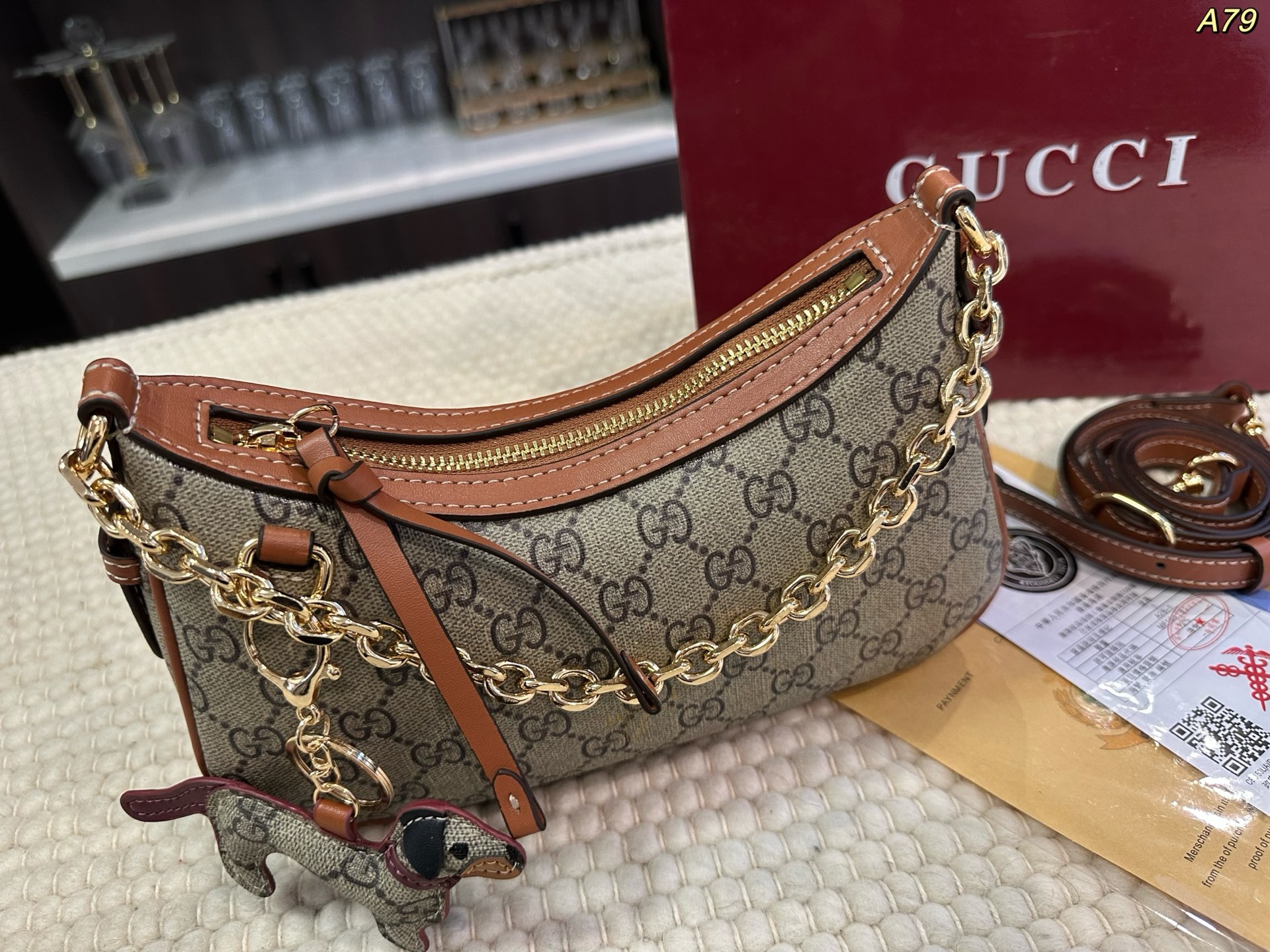 Gucci GG Emblem Underarm Bag - cnluxepick