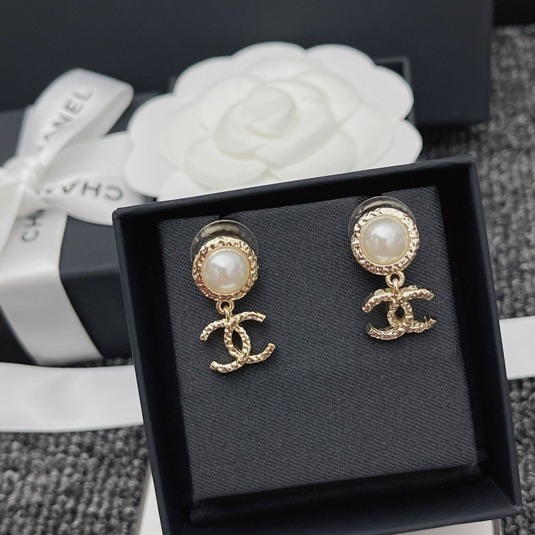 Chanel Cc Pearl Earrings