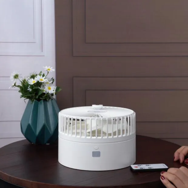 Foldable mini shaking head fan humidifier
