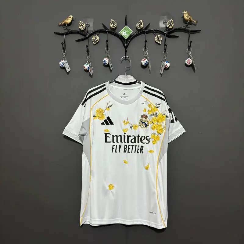 Real Madrid 2025/26 Home Embroidered Jersey S-XXL Fan Version