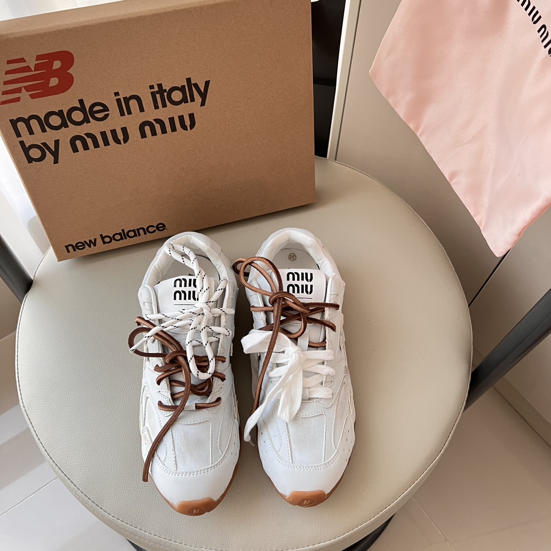 Miu Miu ✖️ New Balance Sports casual shoes - cnluxepick