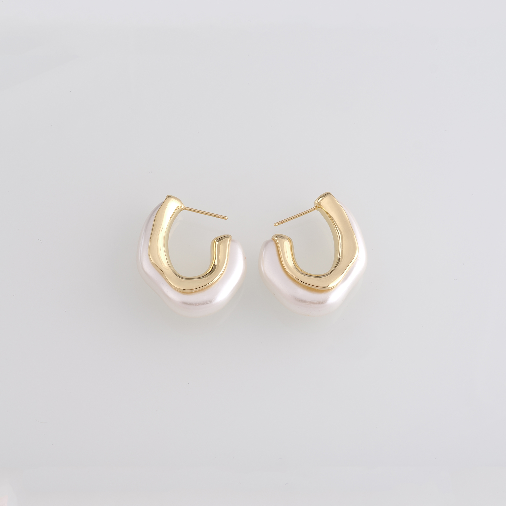 18K Gold Filled Geometric Stud Earrings,Pearl Earrings,Minimalist Earring,Dainty Earrings,Gift for Wife