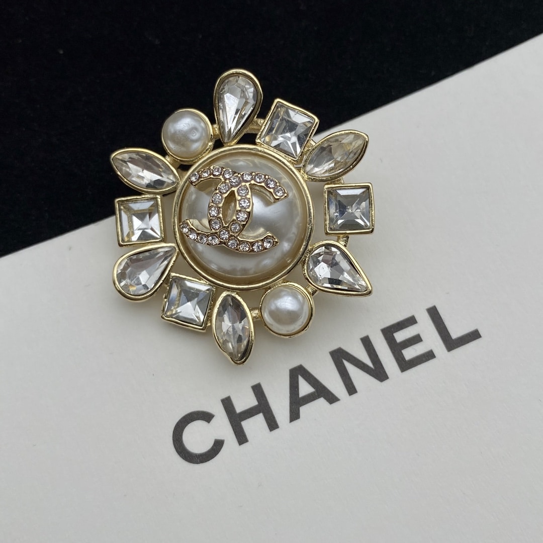 Chanel Cc Crystal Pearl Brooch