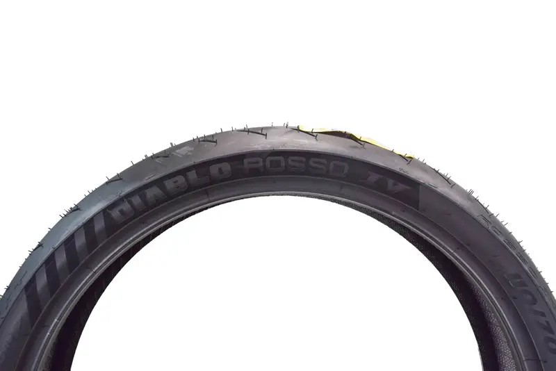 Premium Motorcycle Tire Set – Front 110/70ZR17 + Rear 190/55ZR17 with Custom Branded Keychain