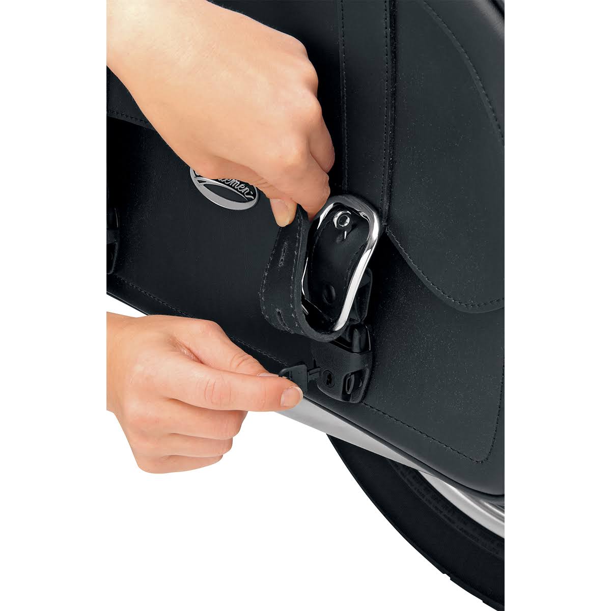 Saddlemen Highwayman Tattoo Saddlebags - Medium/Black