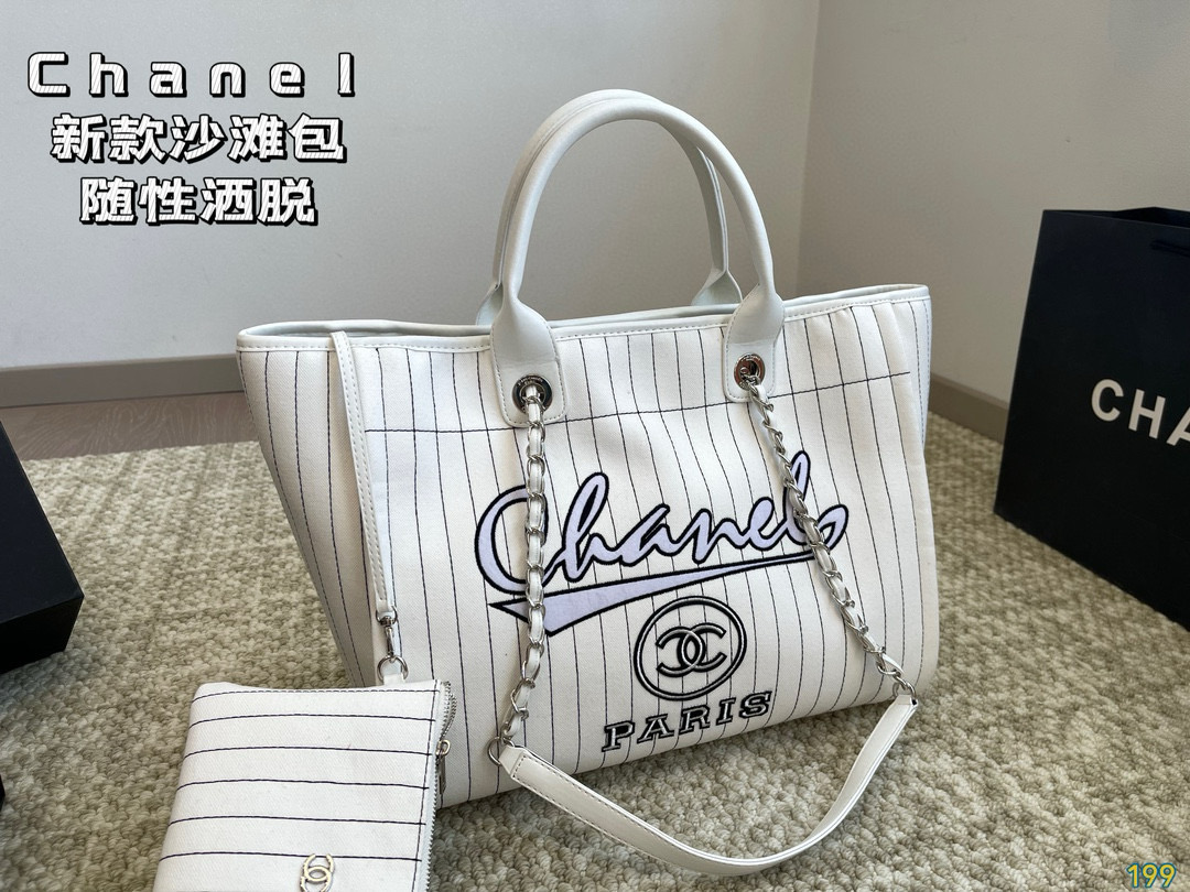 Chanel Beach Bag Casual and Easy - cnluxepick