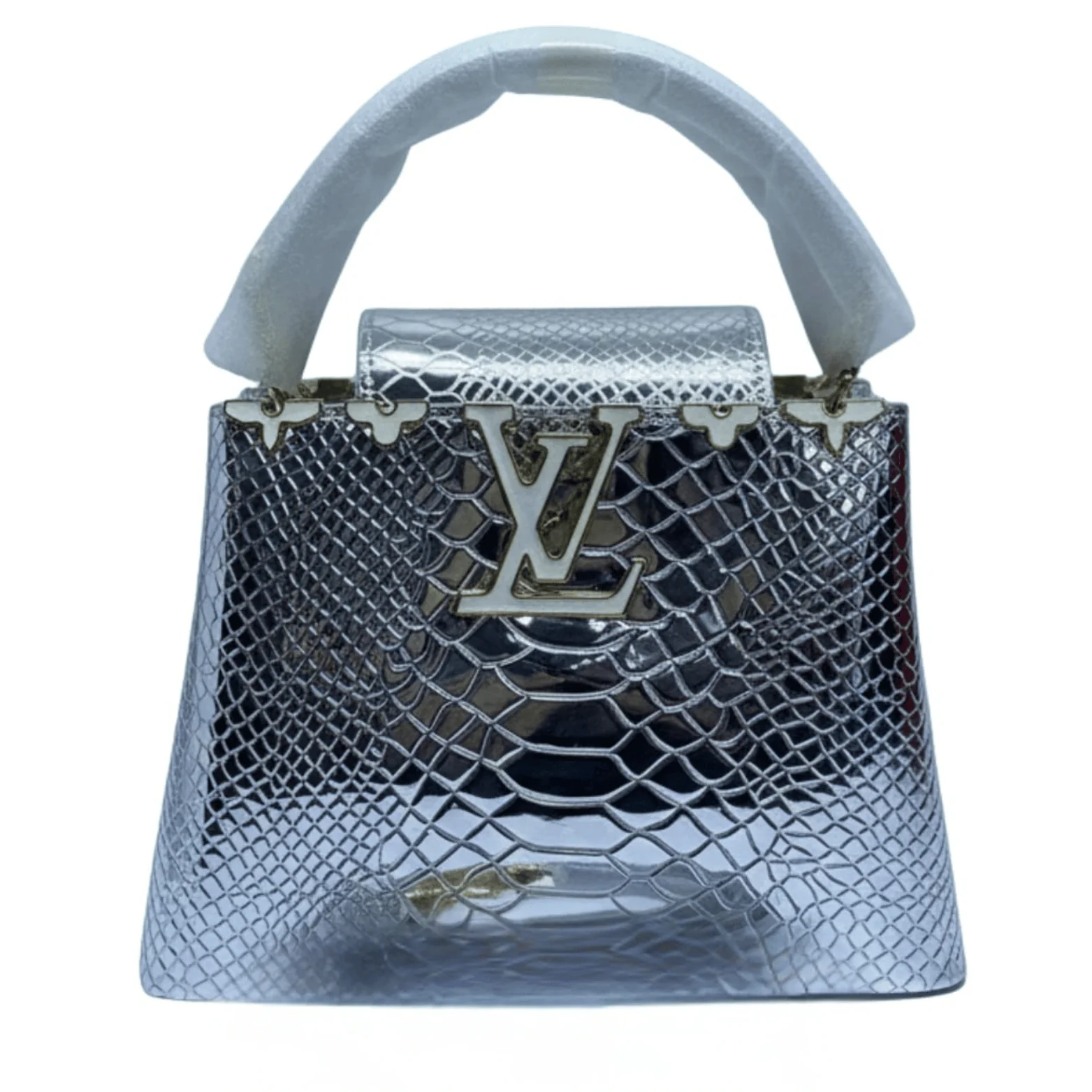 Louis Vuitton Bag | Capucines Bag Metallic Silver