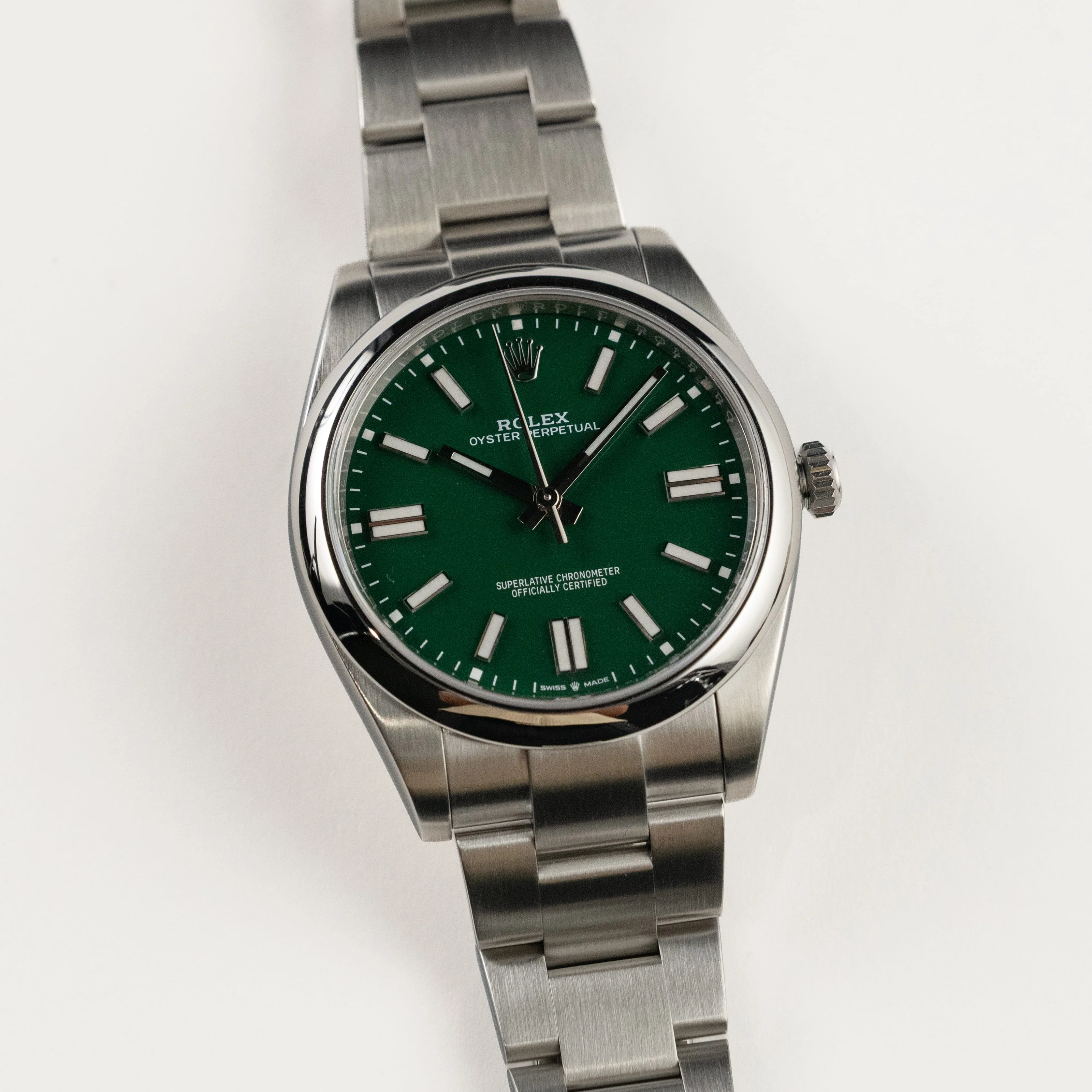 Rolex Oyster Perpetual 41 124300 Stainless Steel Green Dial (2020)