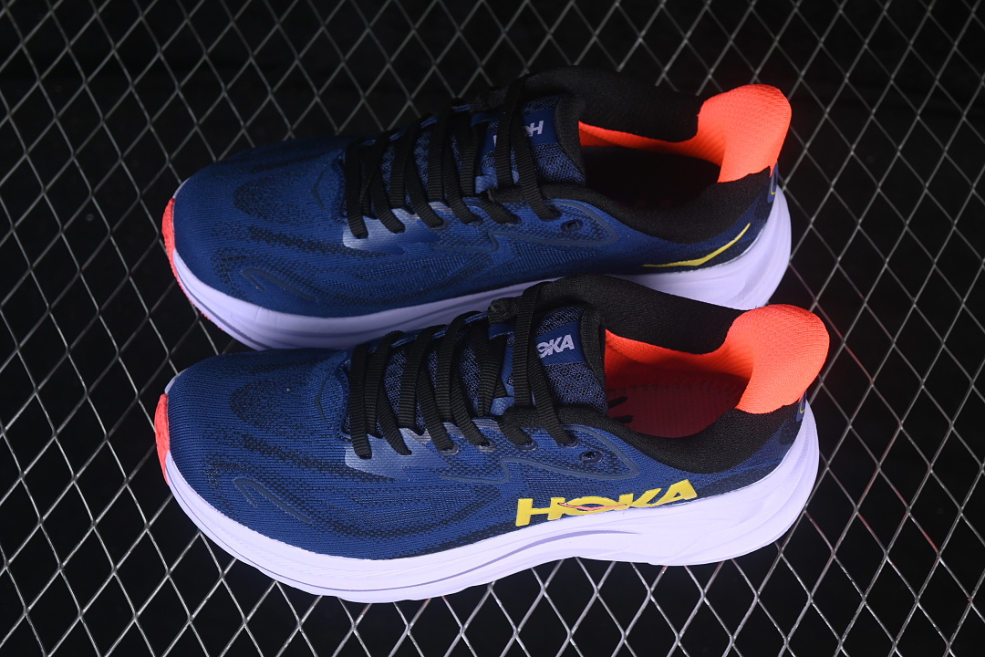 HOKA One One Clifton 10 Running Shoes