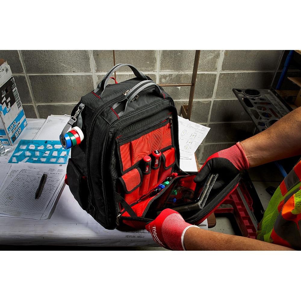 15 in. PACKOUT Backpack 48-22-8301