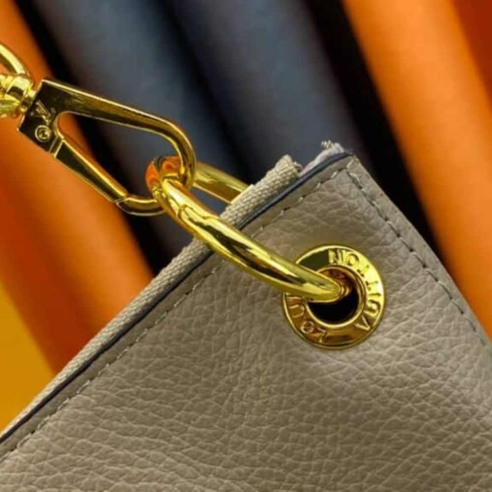 Louis Vuitton Maida Hobo Bag Dune 12.6 Inches M45523