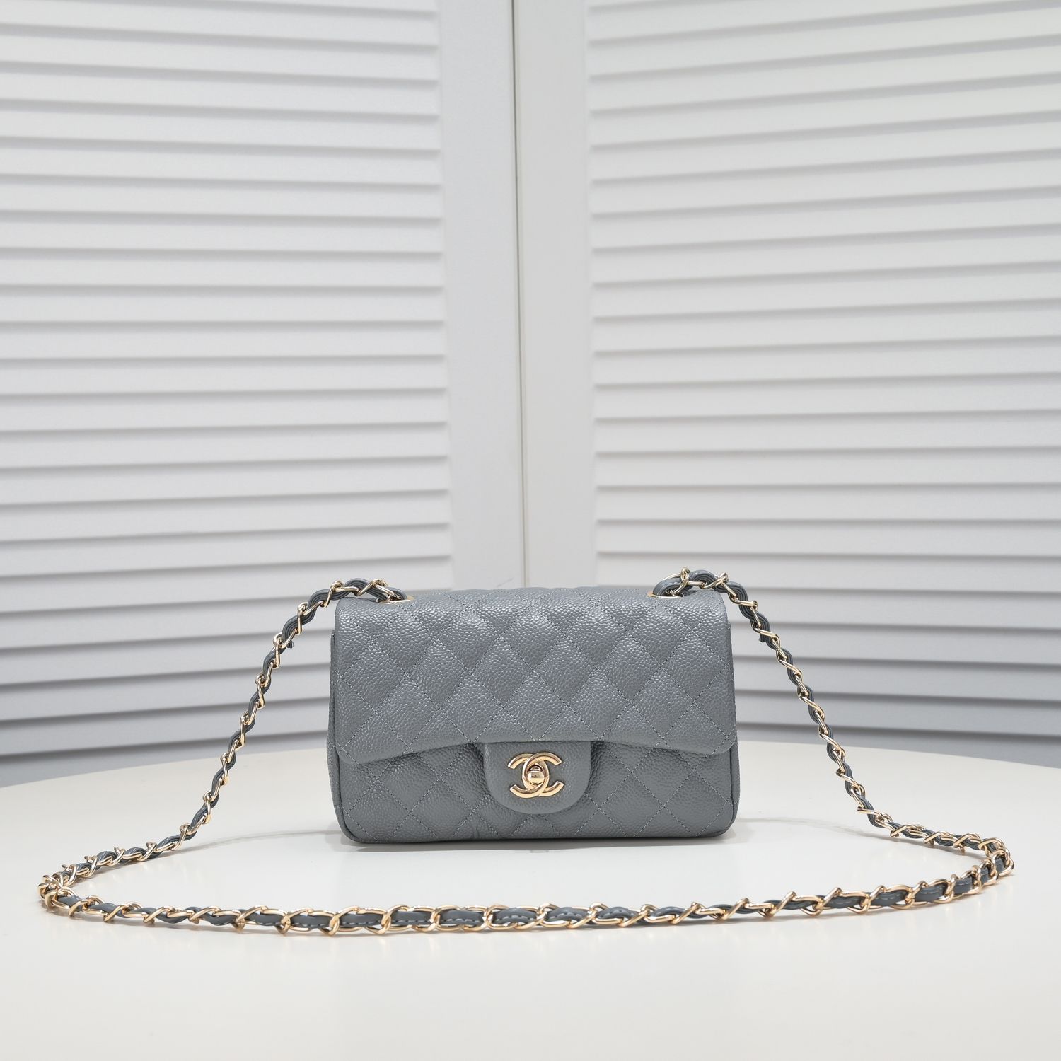 Designer Women's bag Chanel CF caviar cowhide chain crossbody bag - cnluxepick