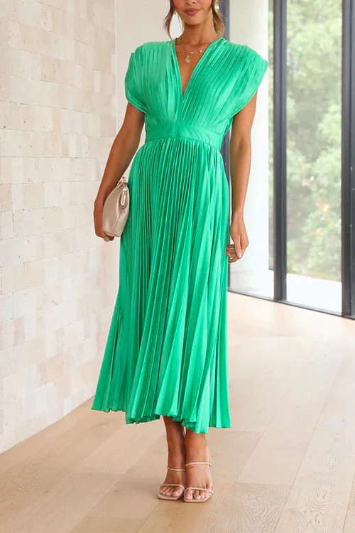 Deep V Neck Pleated Maxi DressClistos