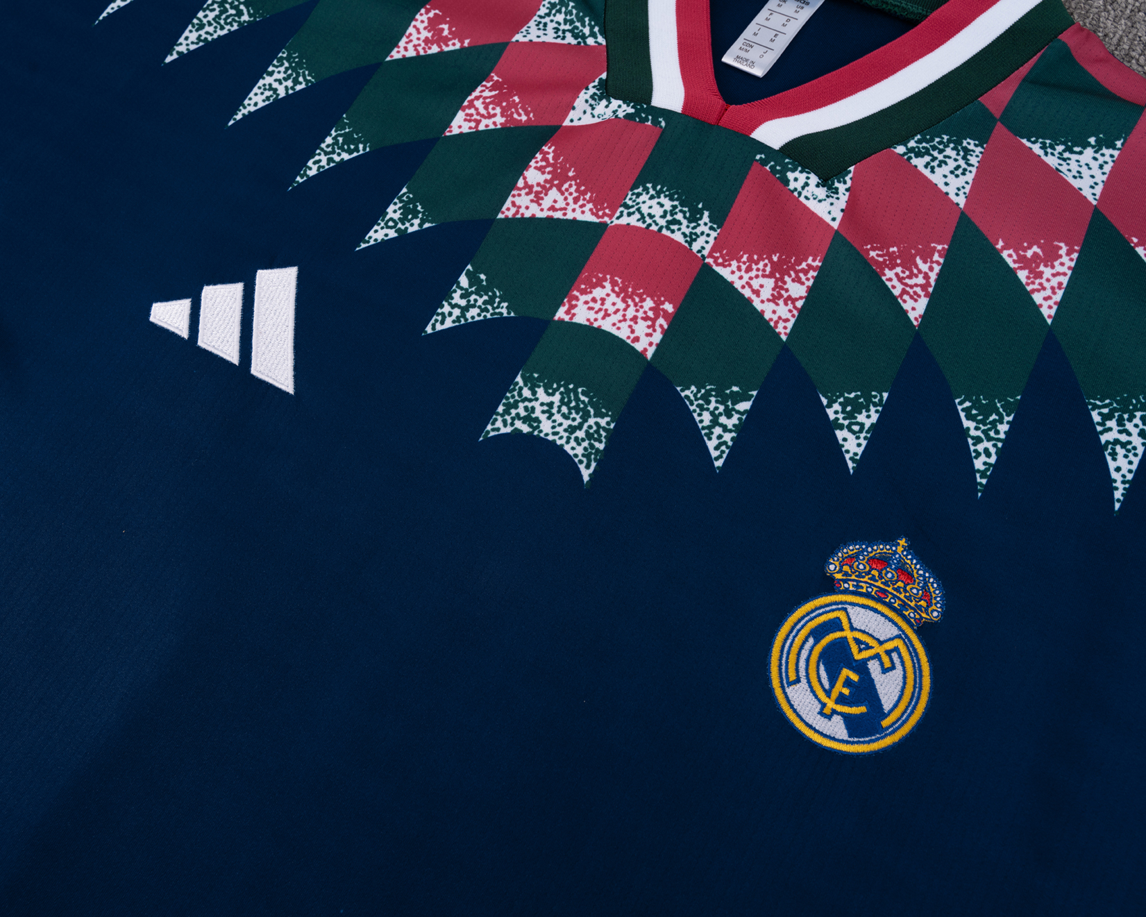 Real Madrid 26/27 Training Suit Retro Style