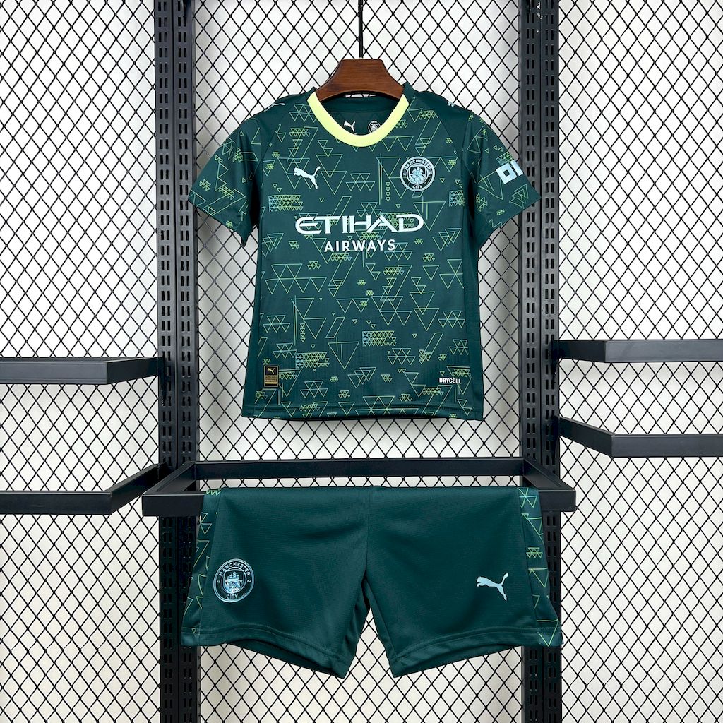 Kit Enfant Manchester City 2025 2026€13.99